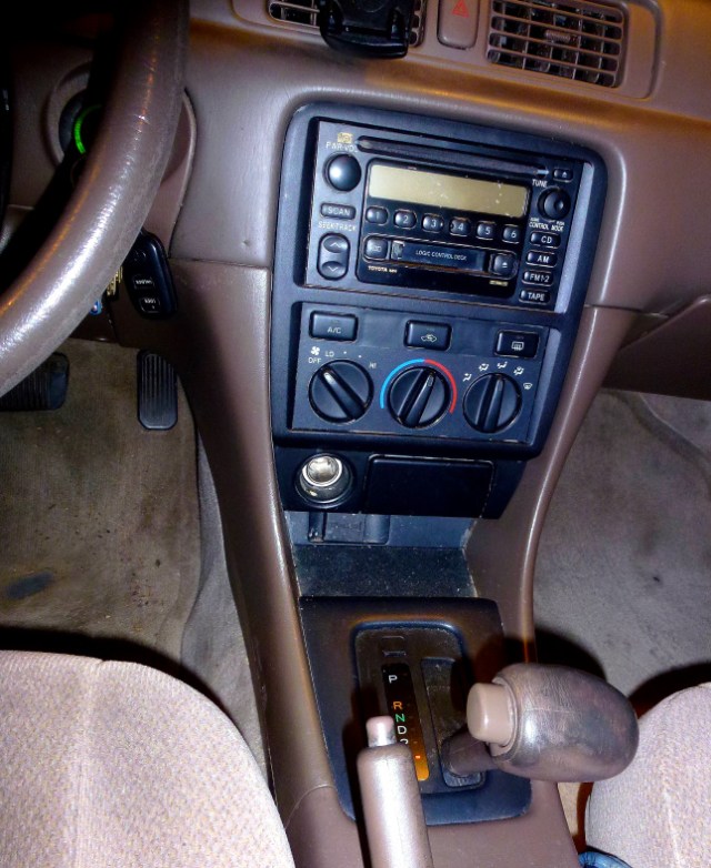 Moving the gearshift back