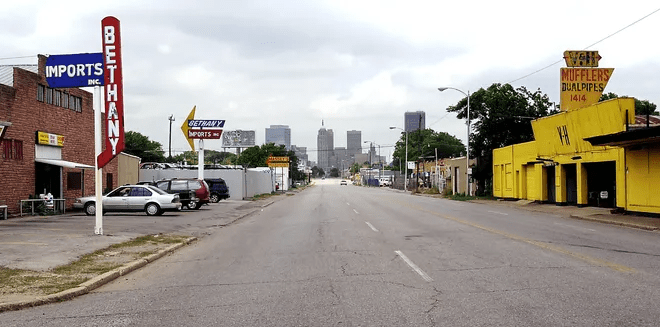 Hubcap Alley before its demise