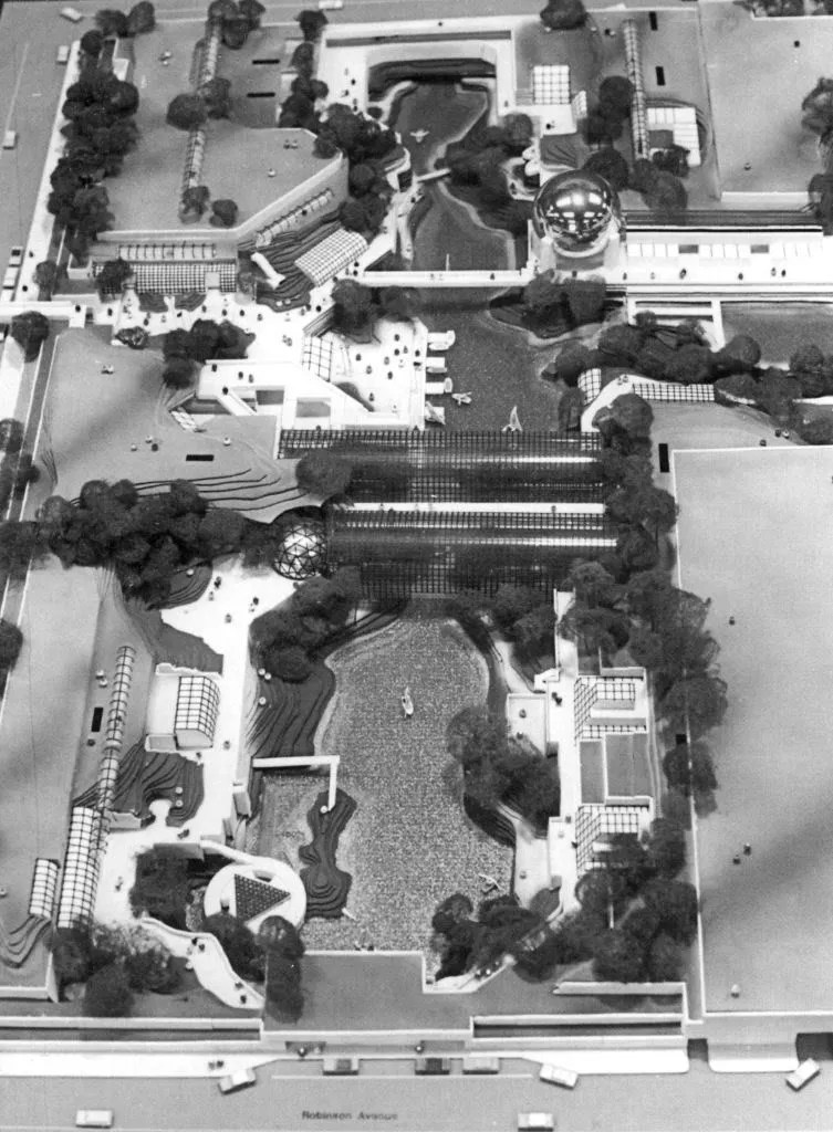 1960s Tivoli Gardens model