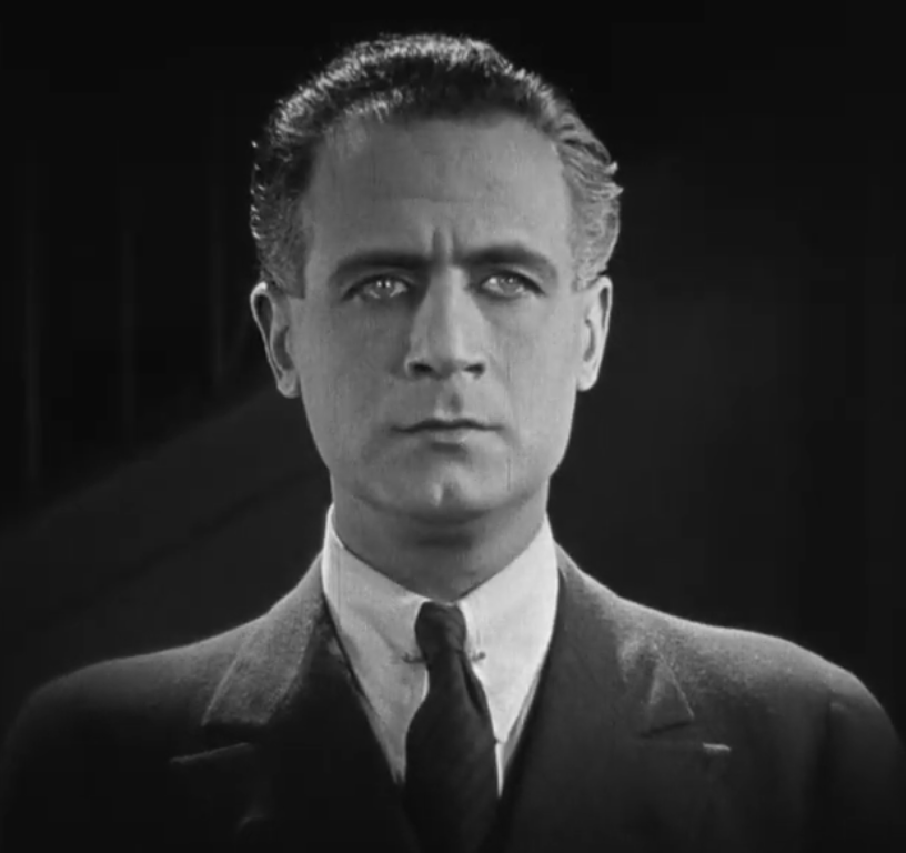 Tullio Carminati in The Bat of 1926