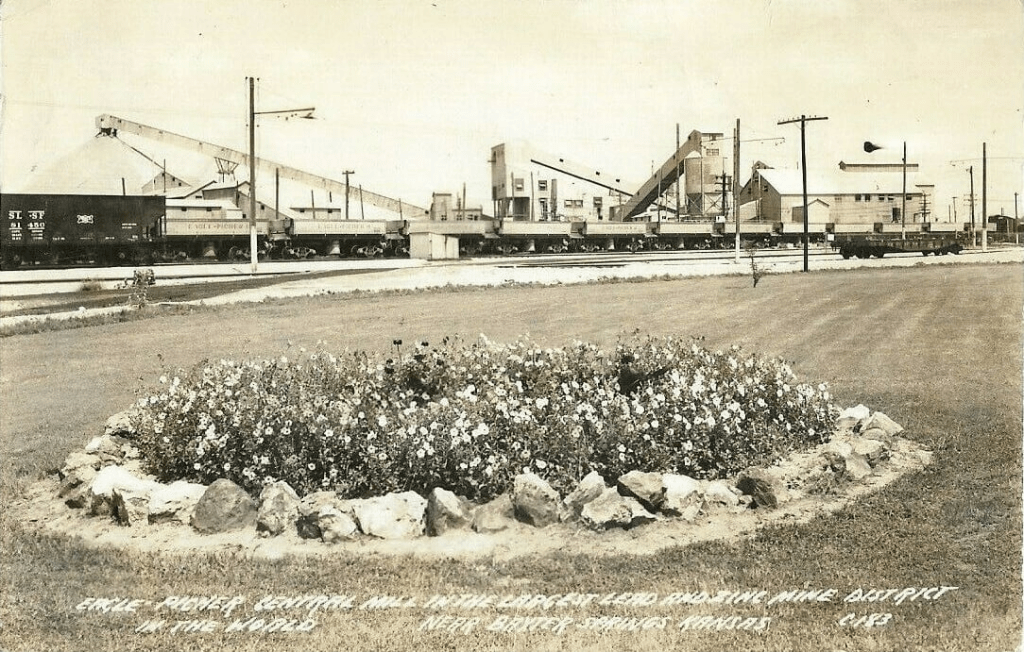 Another Eagle-Picher Central Mill postcard
